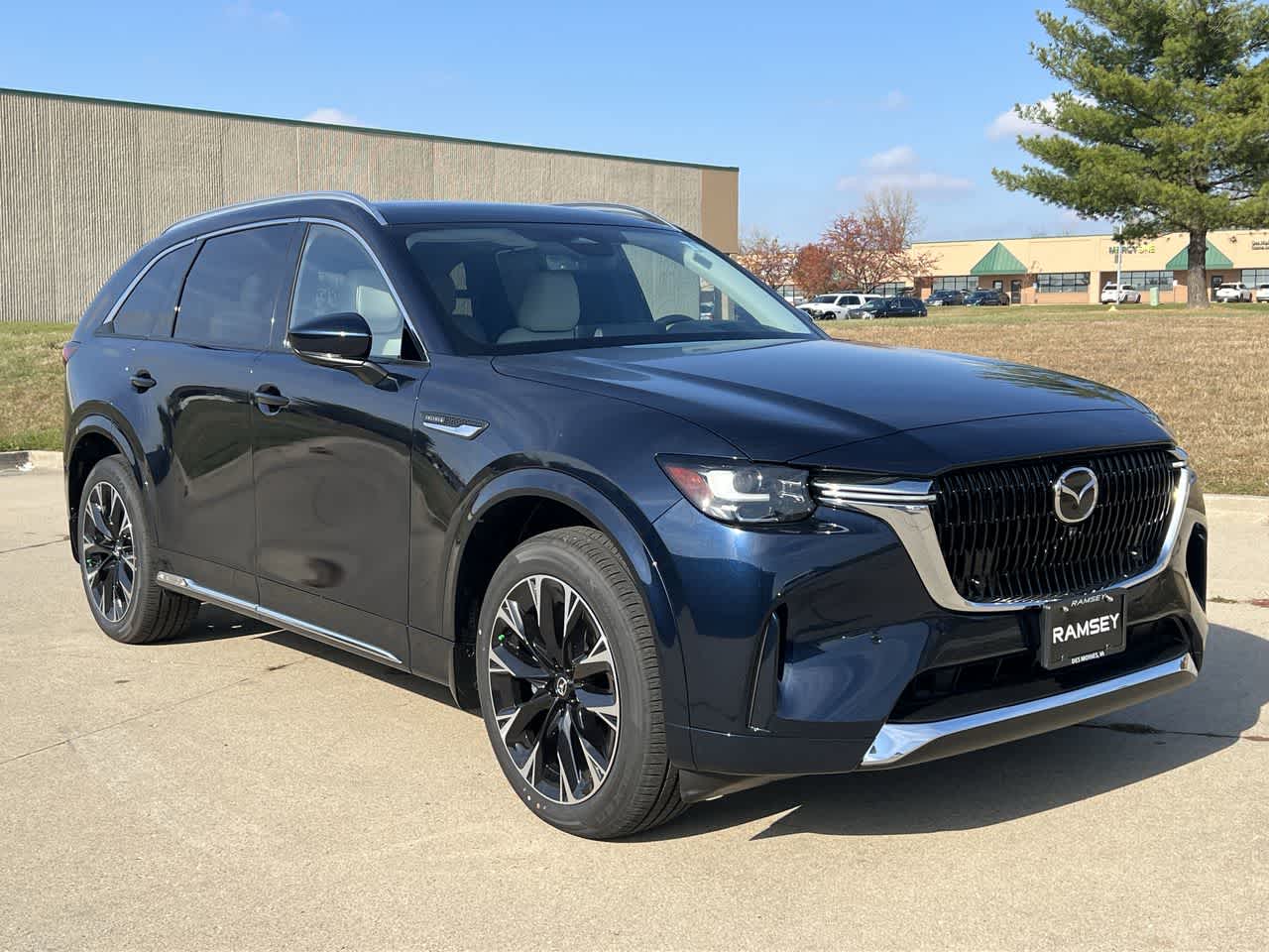 2025 Mazda CX-90 S Premium Package 8