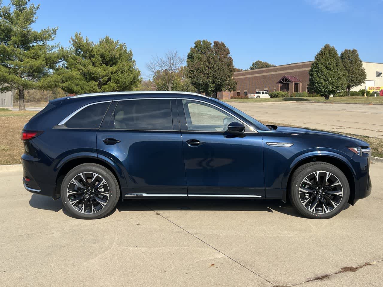 2025 Mazda CX-90 S Premium Package 7