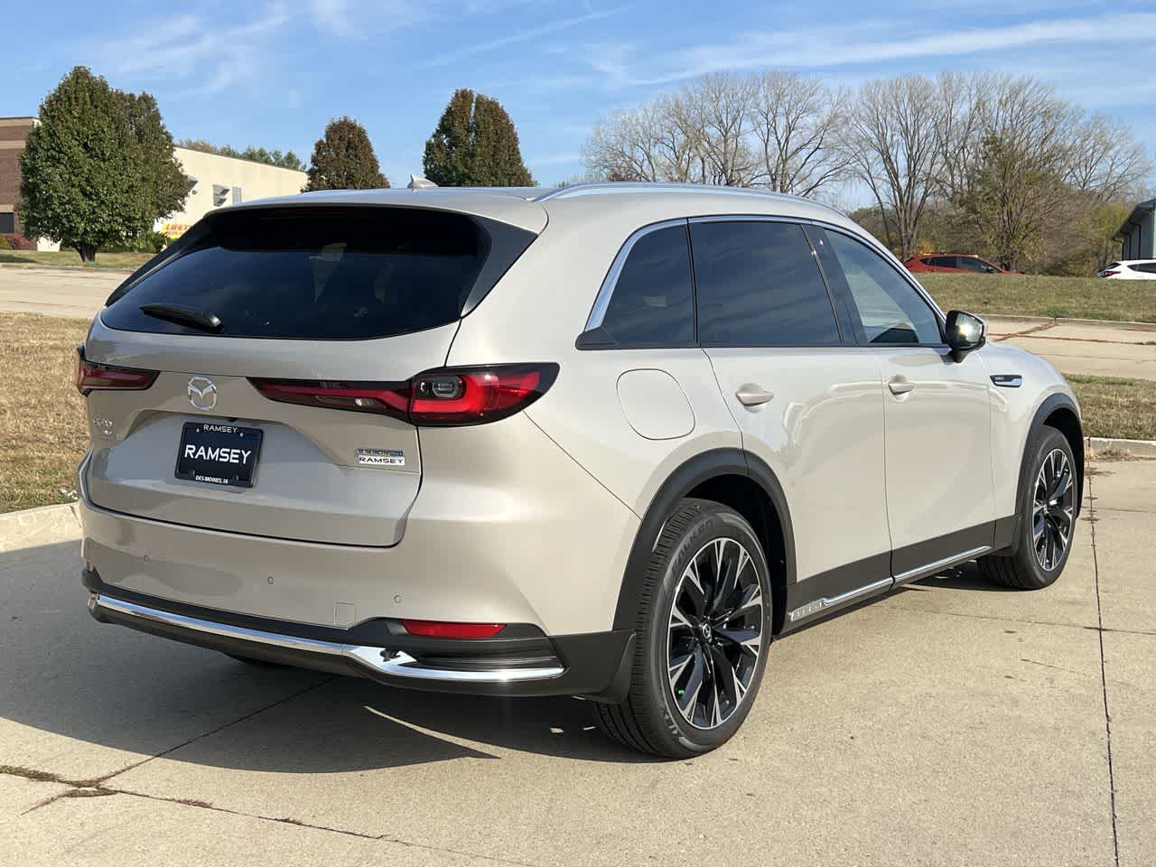 2025 Mazda CX-90 PHEV Premium Plus Package 6