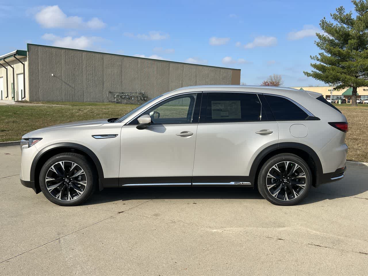 2025 Mazda CX-90 PHEV Premium Plus Package 3