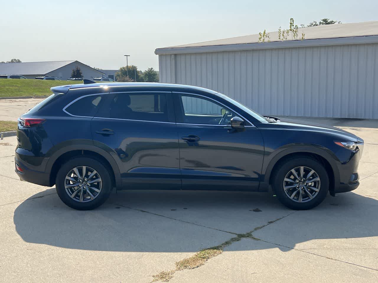 2022 Mazda CX-9 Sport 7