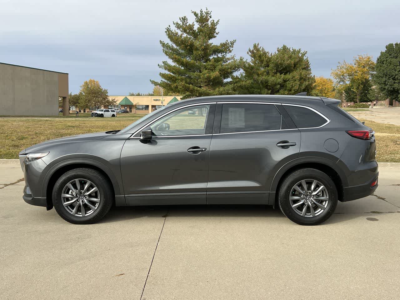 2022 Mazda CX-9 Touring 3