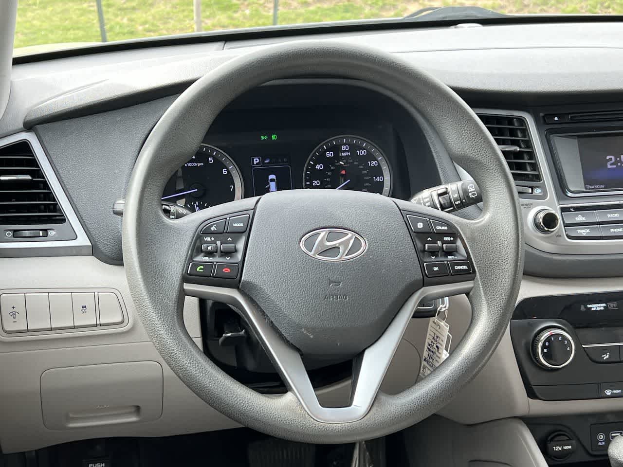 2016 Hyundai Tucson SE 22