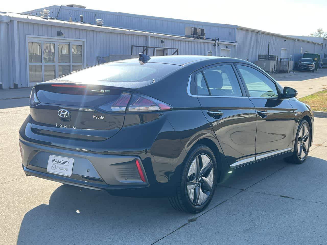 2020 Hyundai IONIQ Hybrid Limited 6