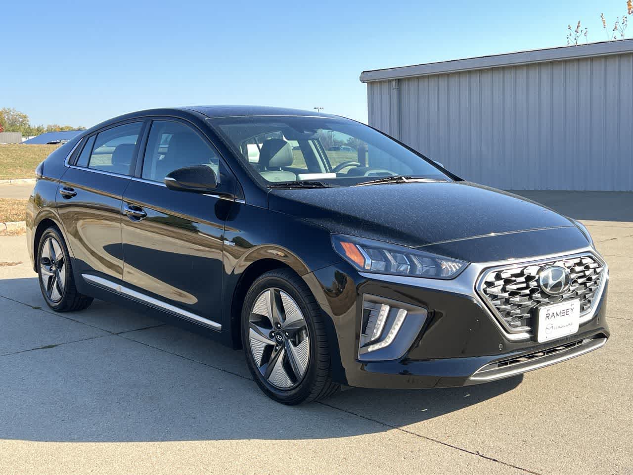 2020 Hyundai IONIQ Hybrid Limited 8