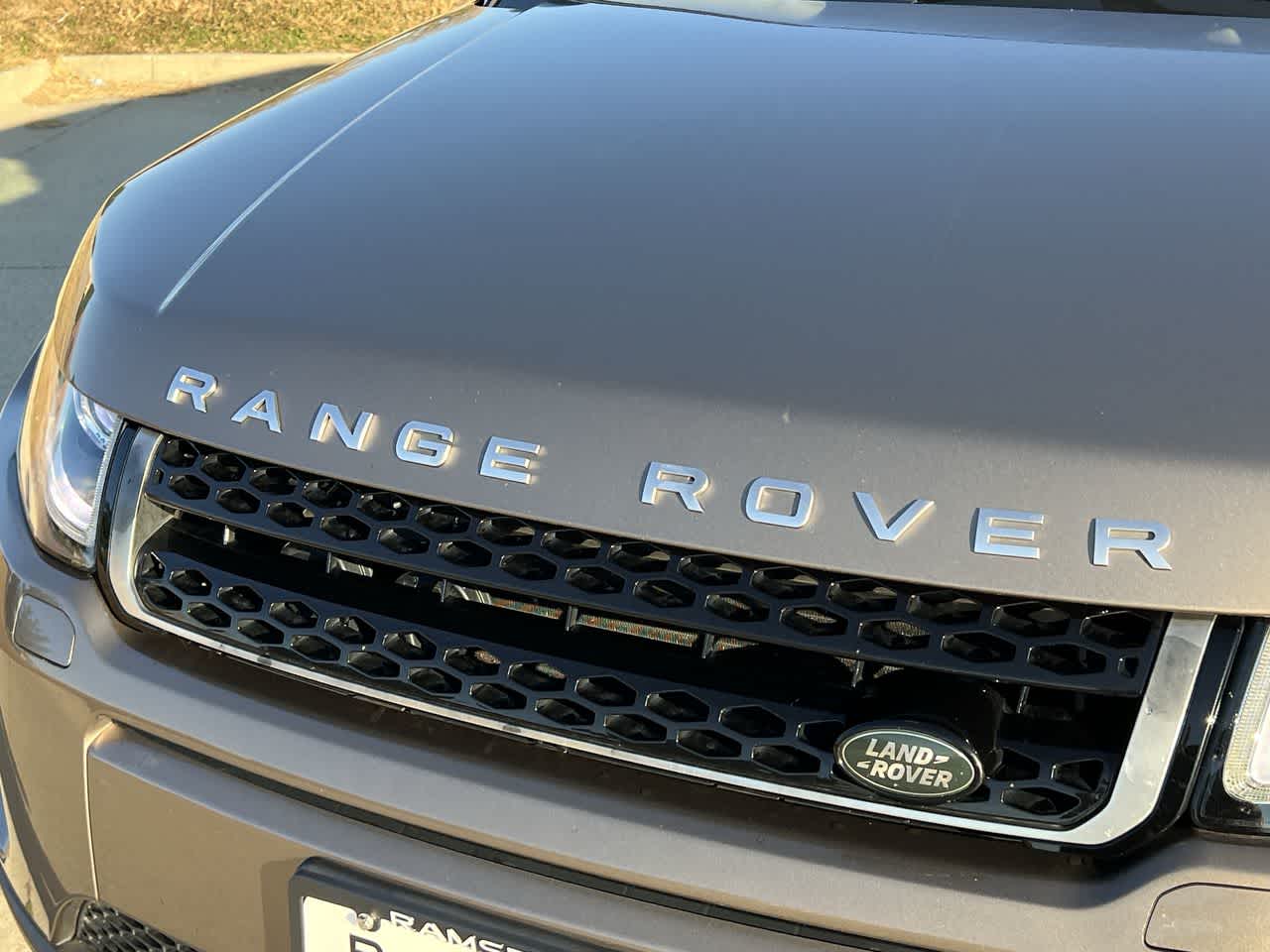 2016 Land Rover Range Rover Evoque SE 11