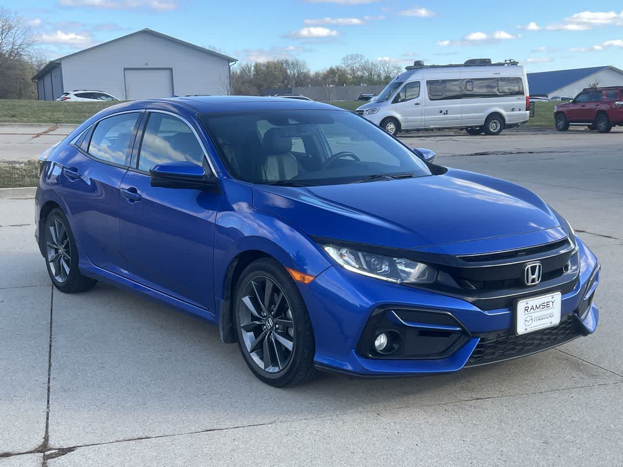 2020 Honda Civic Hatchback EX-L 8