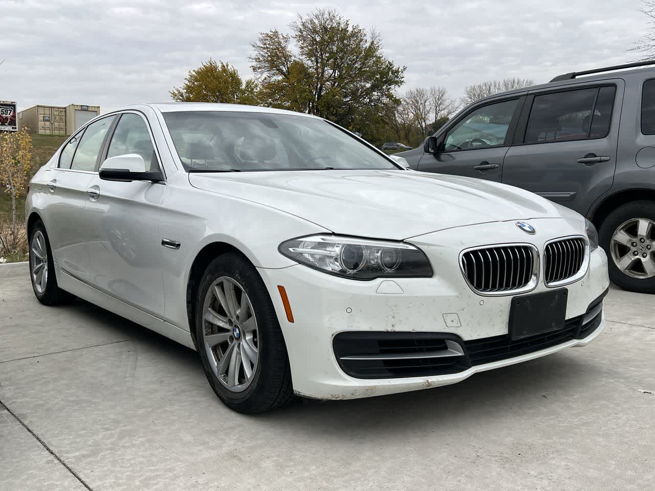 2014 BMW 5 Series 528i xDrive 3