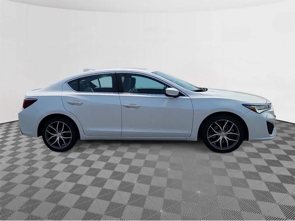 2020 Acura ILX w/Premium Pkg 9