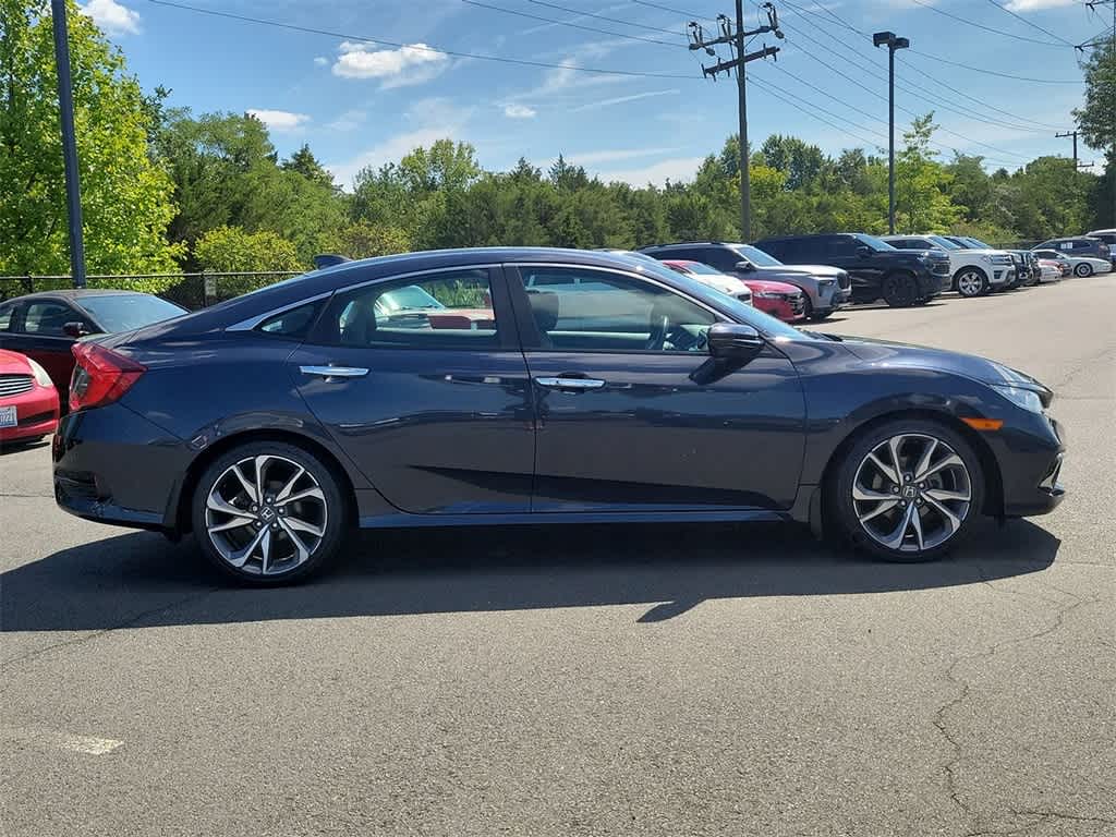 2019 Honda Civic Touring 24