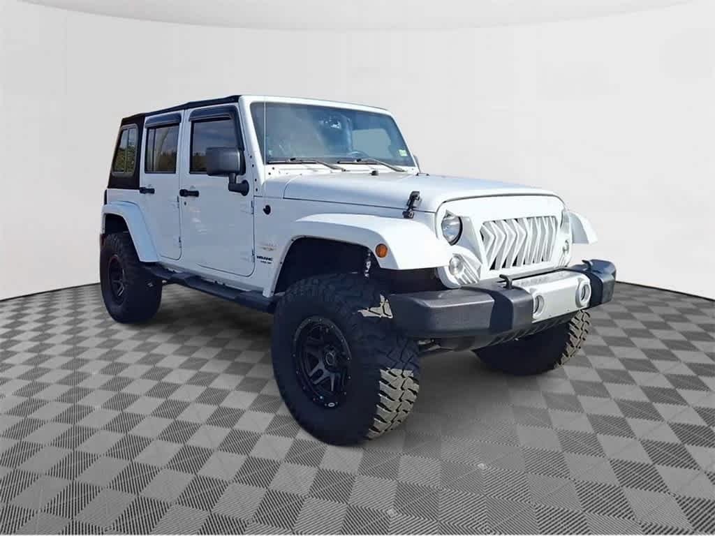 2014 Jeep Wrangler Unlimited Sahara 2