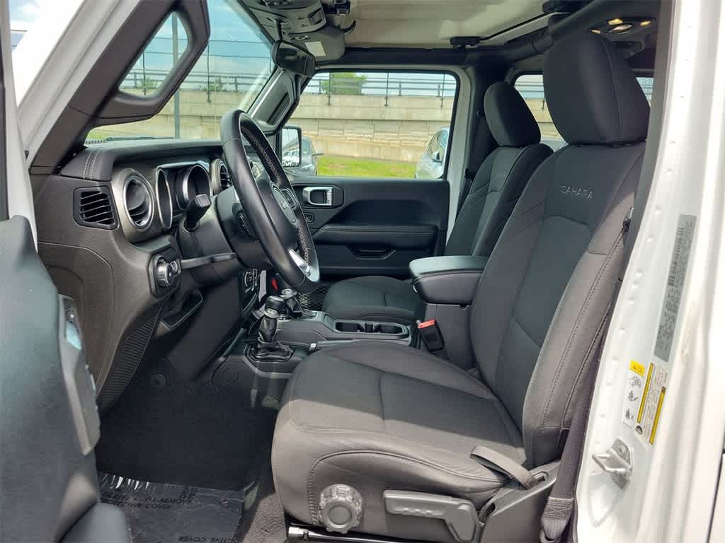 2019 Jeep Wrangler Unlimited Sahara 11