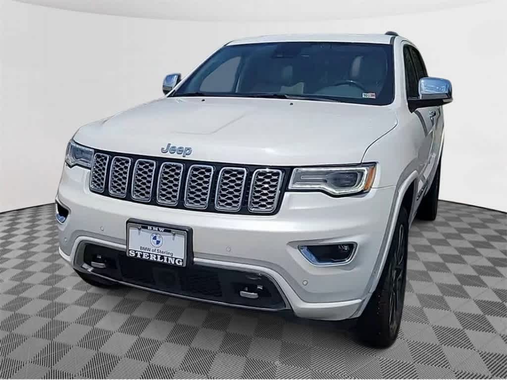 2017 Jeep Grand Cherokee Overland 3