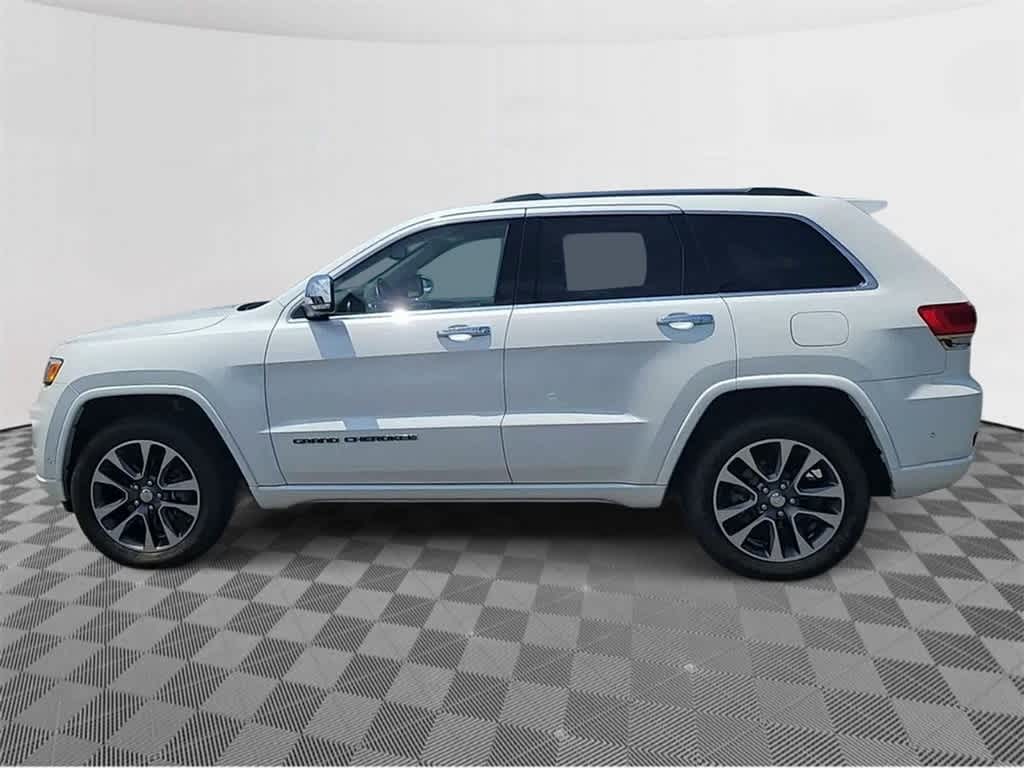 2017 Jeep Grand Cherokee Overland 5