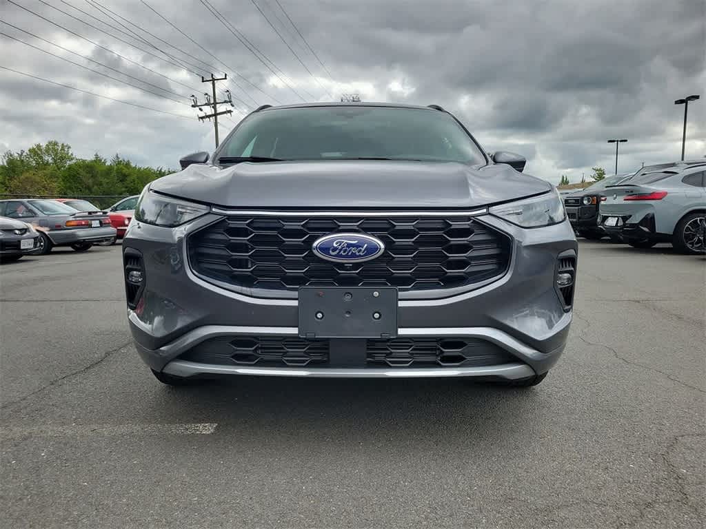 2023 Ford Escape ST-Line Select 29