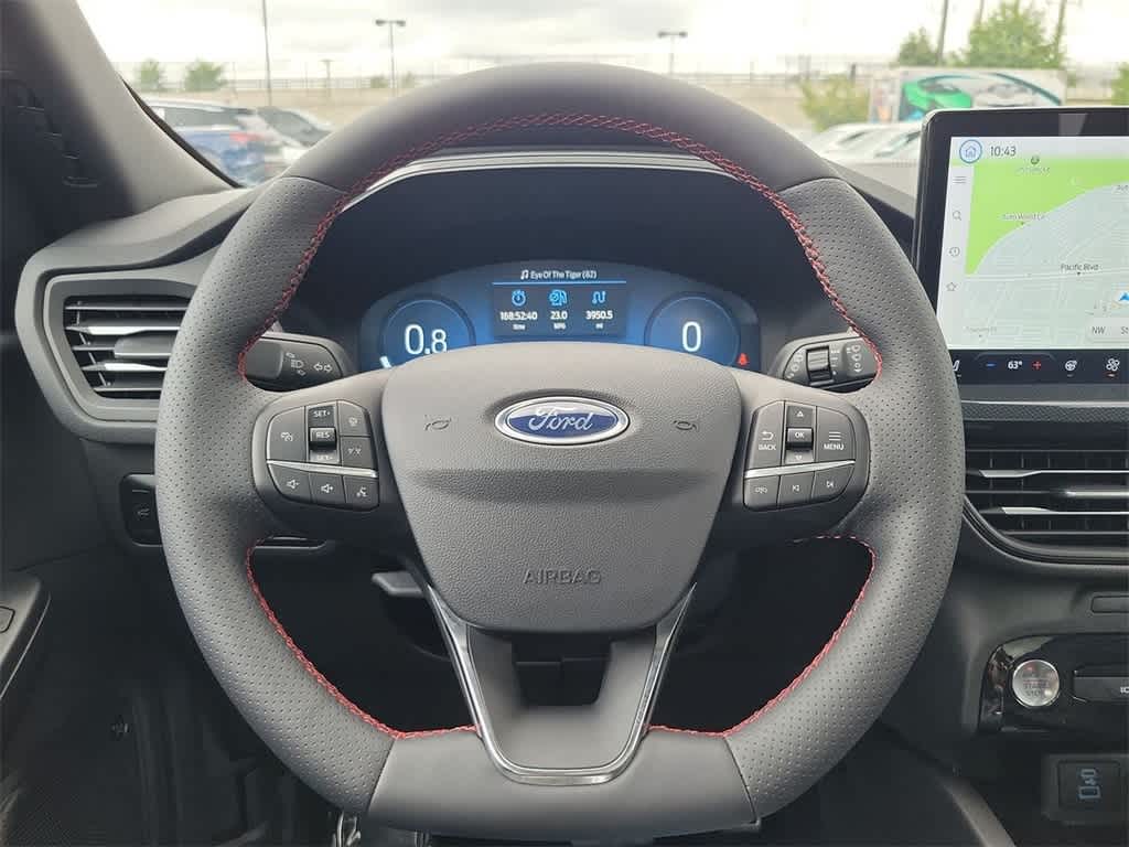 2023 Ford Escape ST-Line Select 16