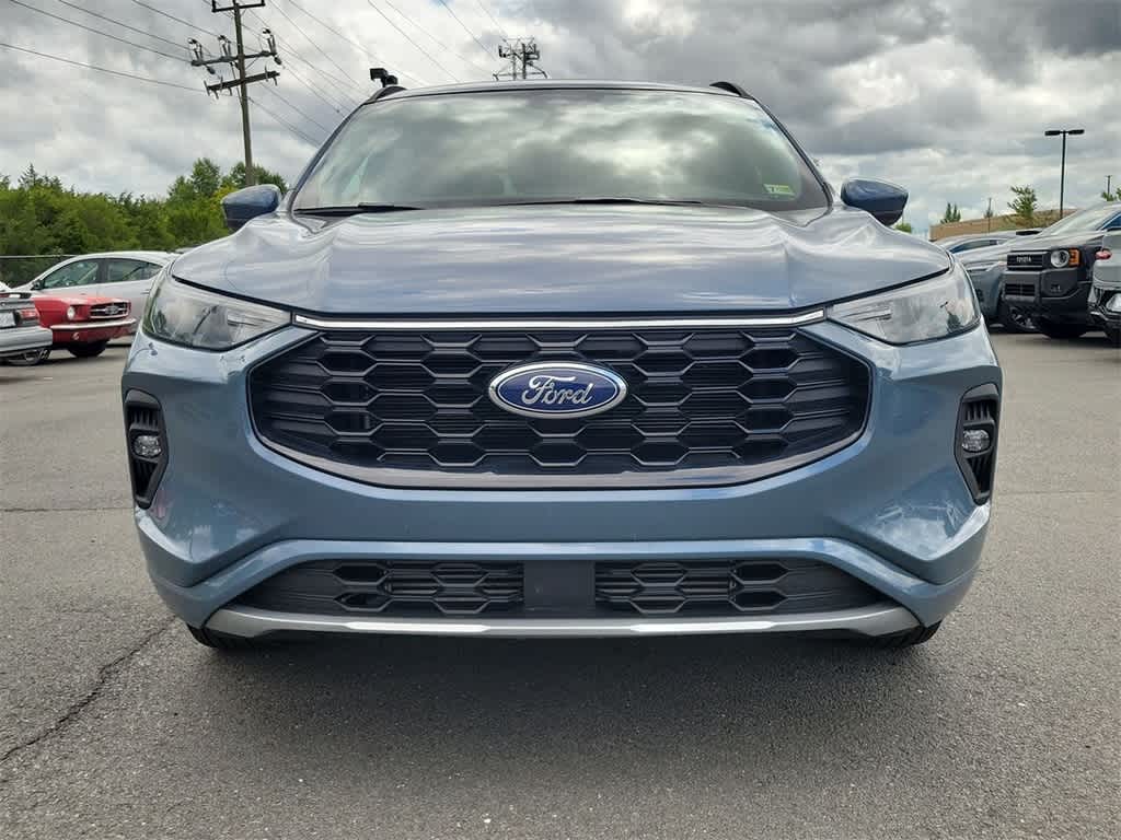 2023 Ford Escape ST-Line Select 29