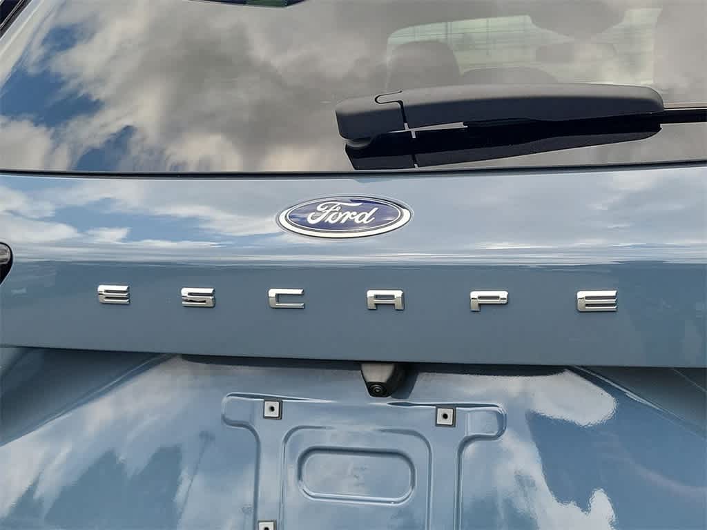 2023 Ford Escape ST-Line Select 24