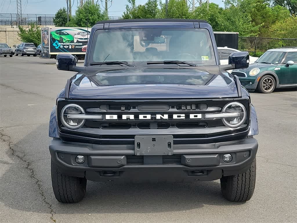 2021 Ford Bronco Outer Banks 2