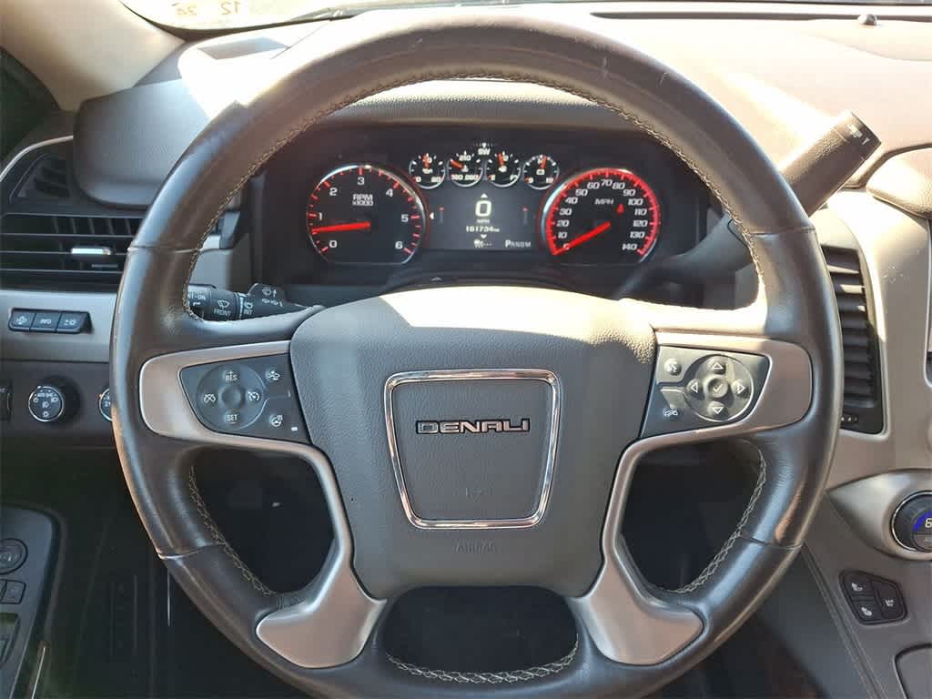 2015 GMC Yukon XL Denali 16