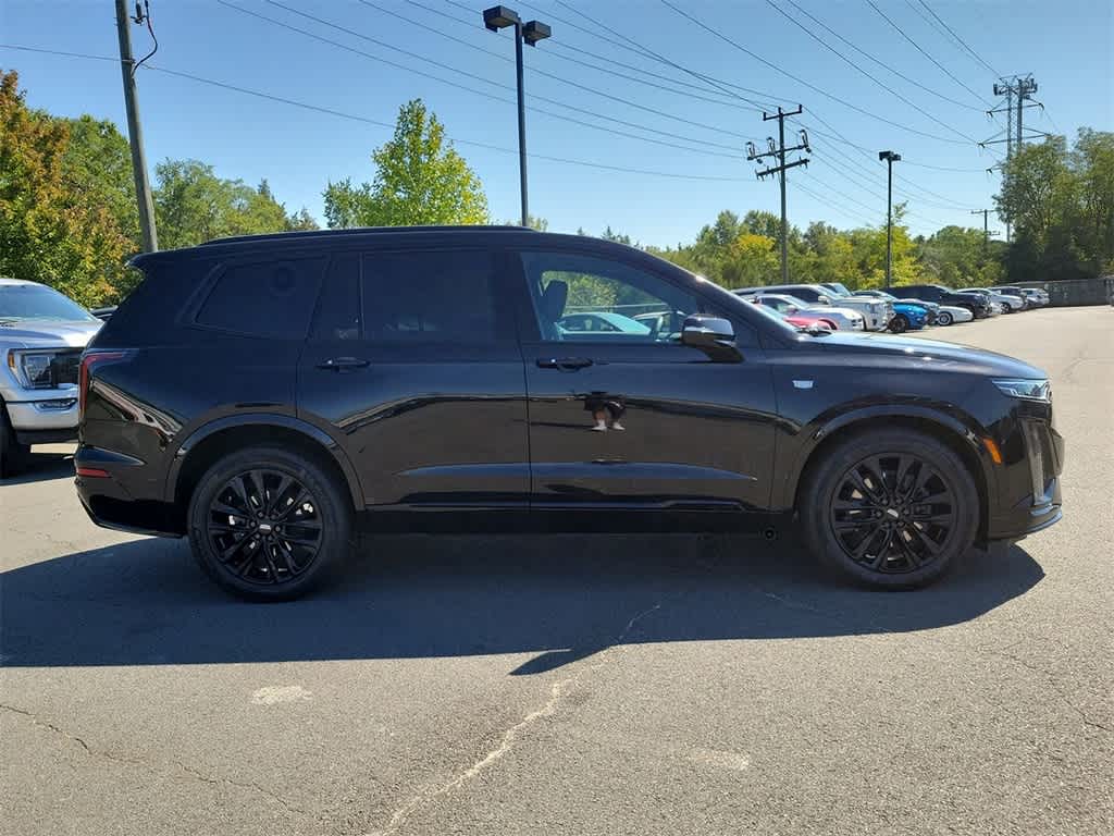 2021 Cadillac XT6 Sport 24