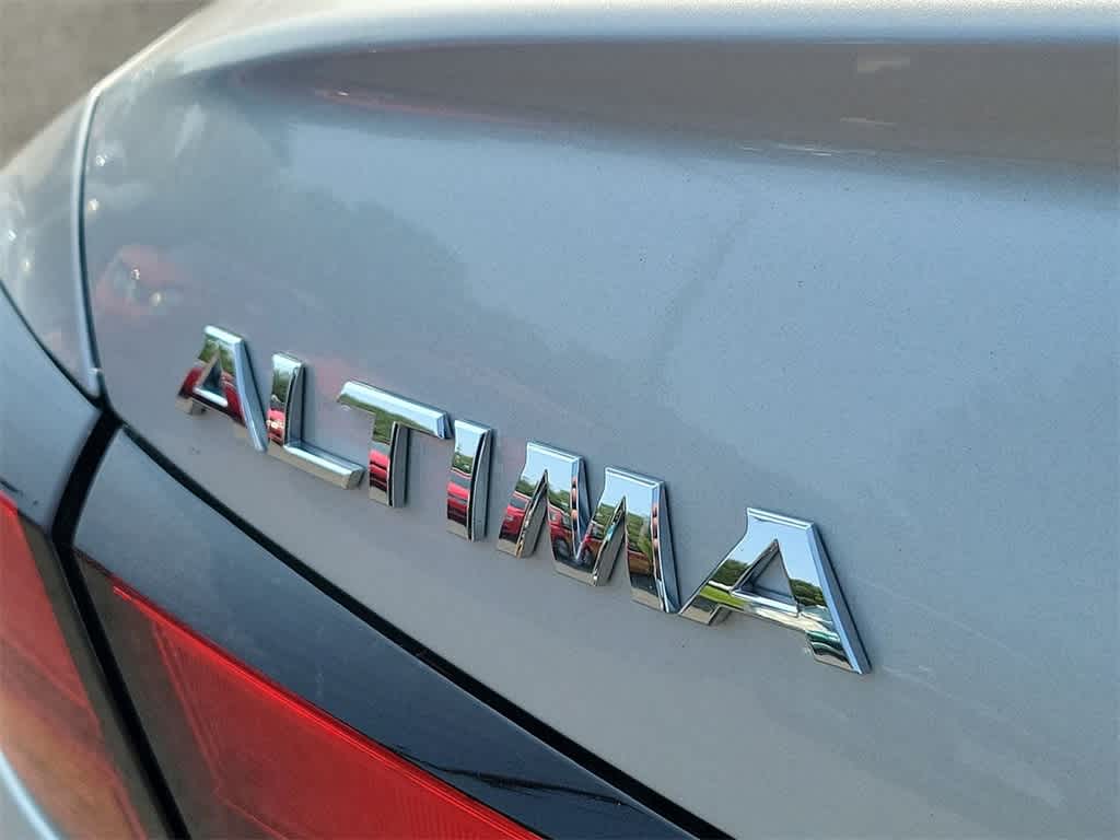 2022 Nissan Altima 2.5 SR 24