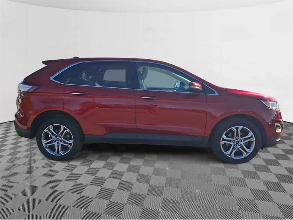 2016 Ford Edge Titanium 9