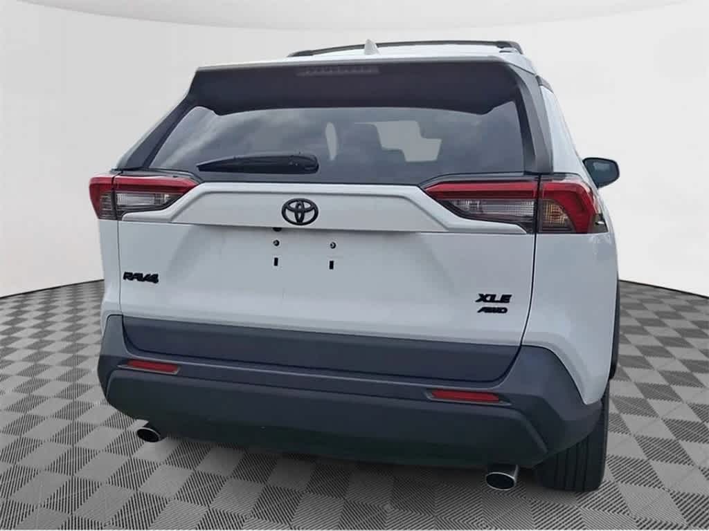 2019 Toyota RAV4 XLE Premium 7