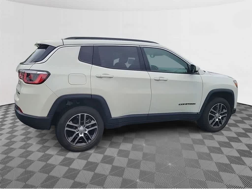 2020 Jeep Compass Latitude 8