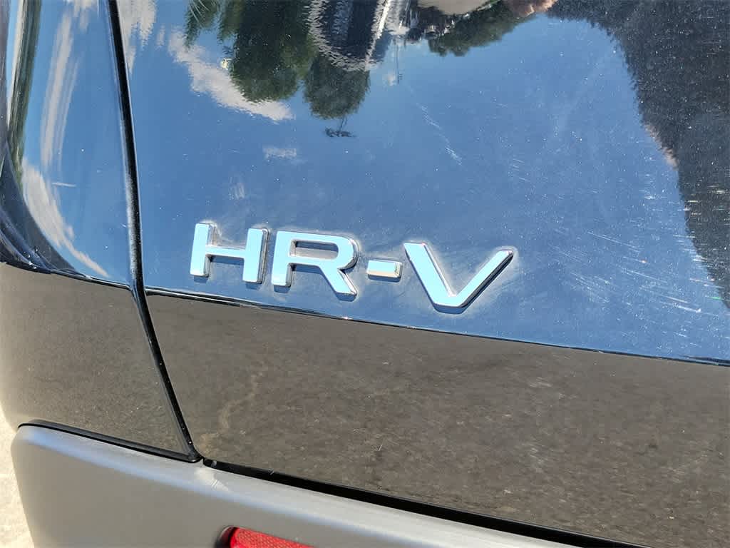 2023 Honda HR-V LX 16