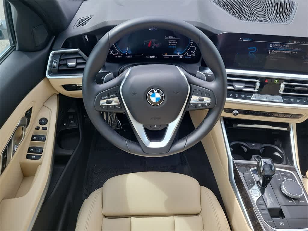 2021 BMW 3 Series 330e xDrive 21