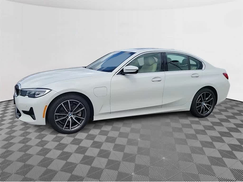 2021 BMW 3 Series 330e xDrive 4