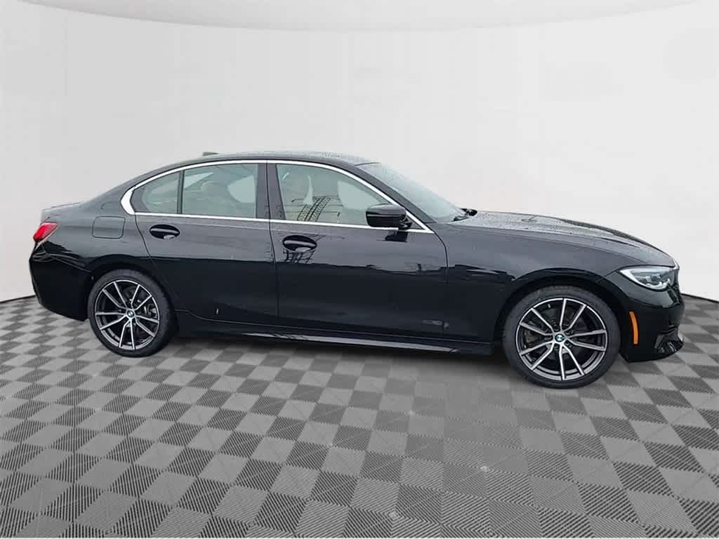 2021 BMW 3 Series 330i xDrive 9