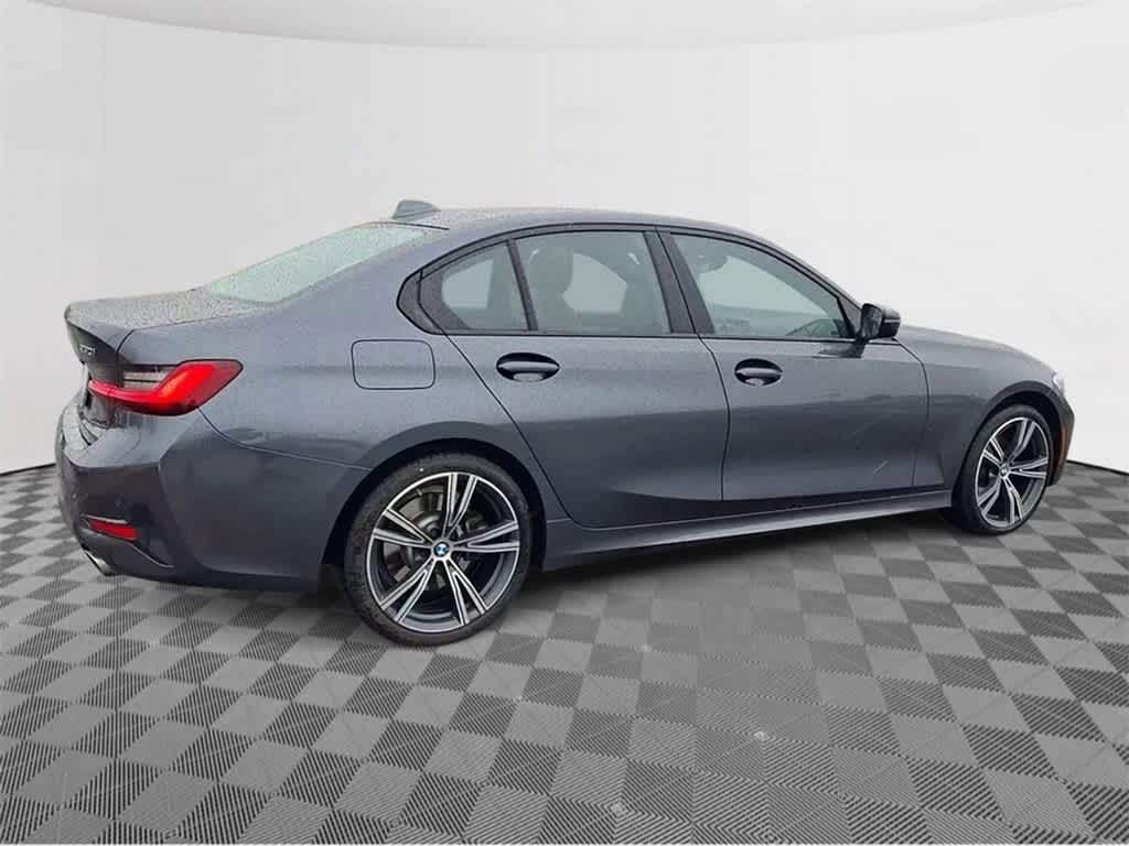 2022 BMW 3 Series 330i xDrive 8