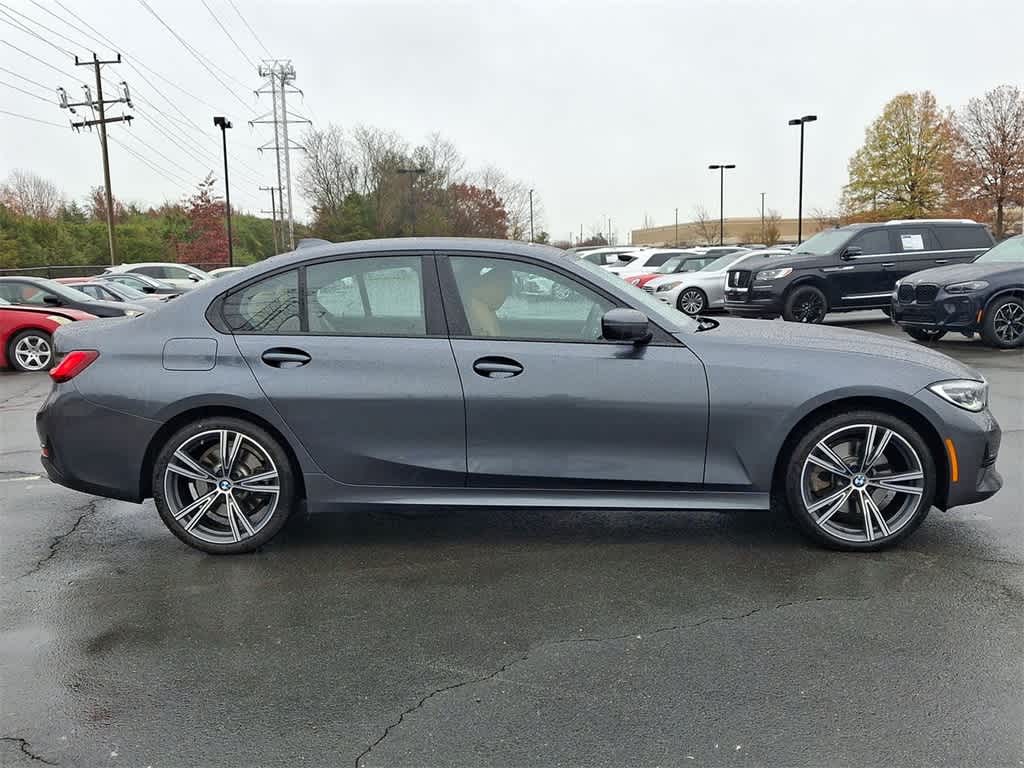 2022 BMW 3 Series 330i xDrive 24