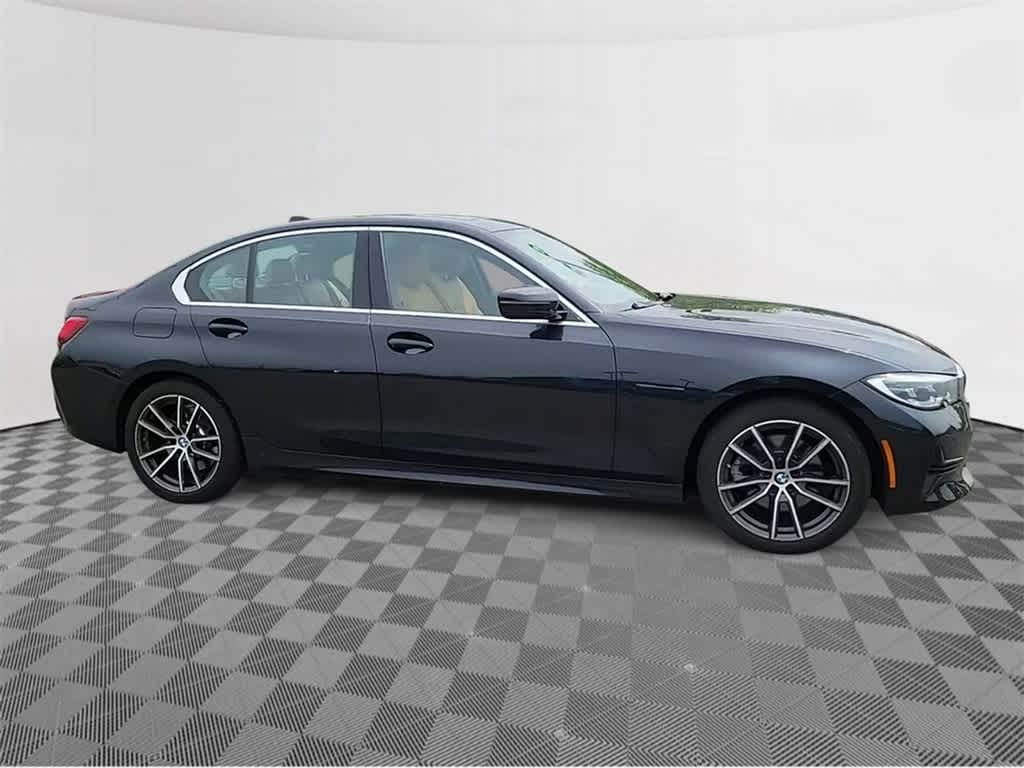 2021 BMW 3 Series 330i xDrive 9