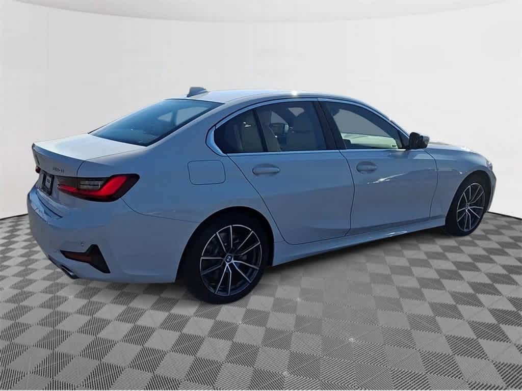 2022 BMW 3 Series 330i xDrive 8