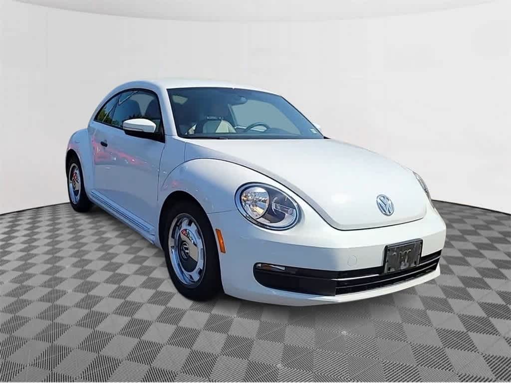 2015 Volkswagen Beetle 1.8T Classic 2