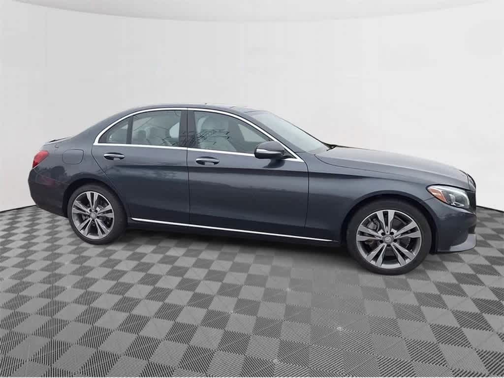 2015 Mercedes-Benz C-Class C 300 9