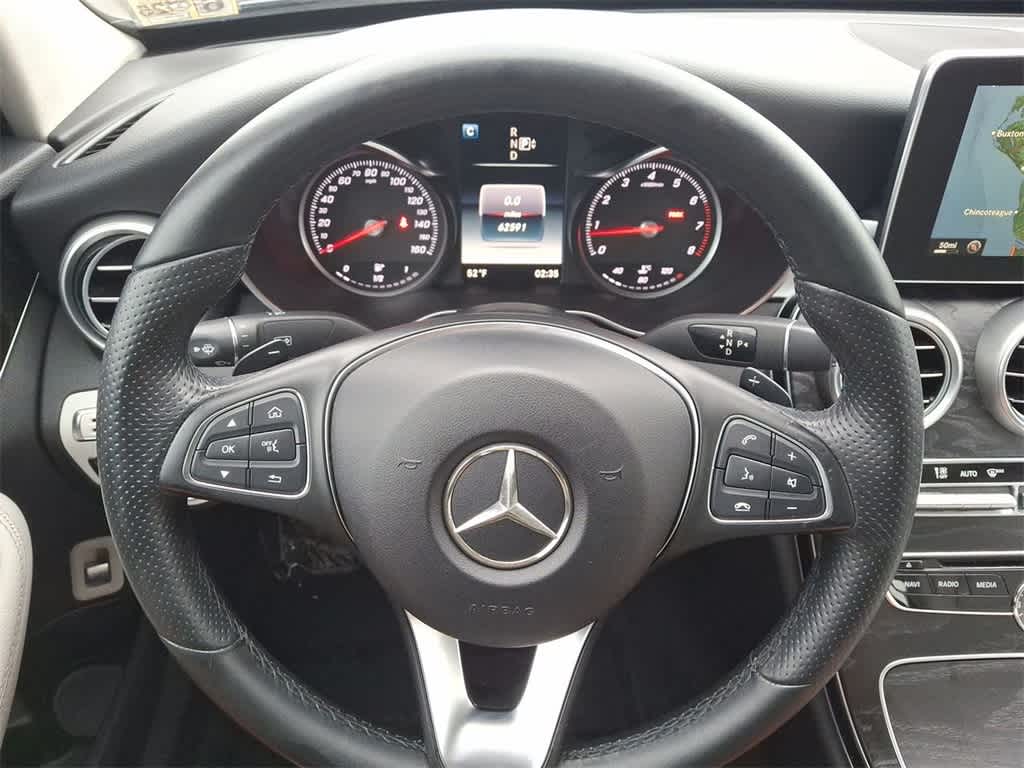 2015 Mercedes-Benz C-Class C 300 16