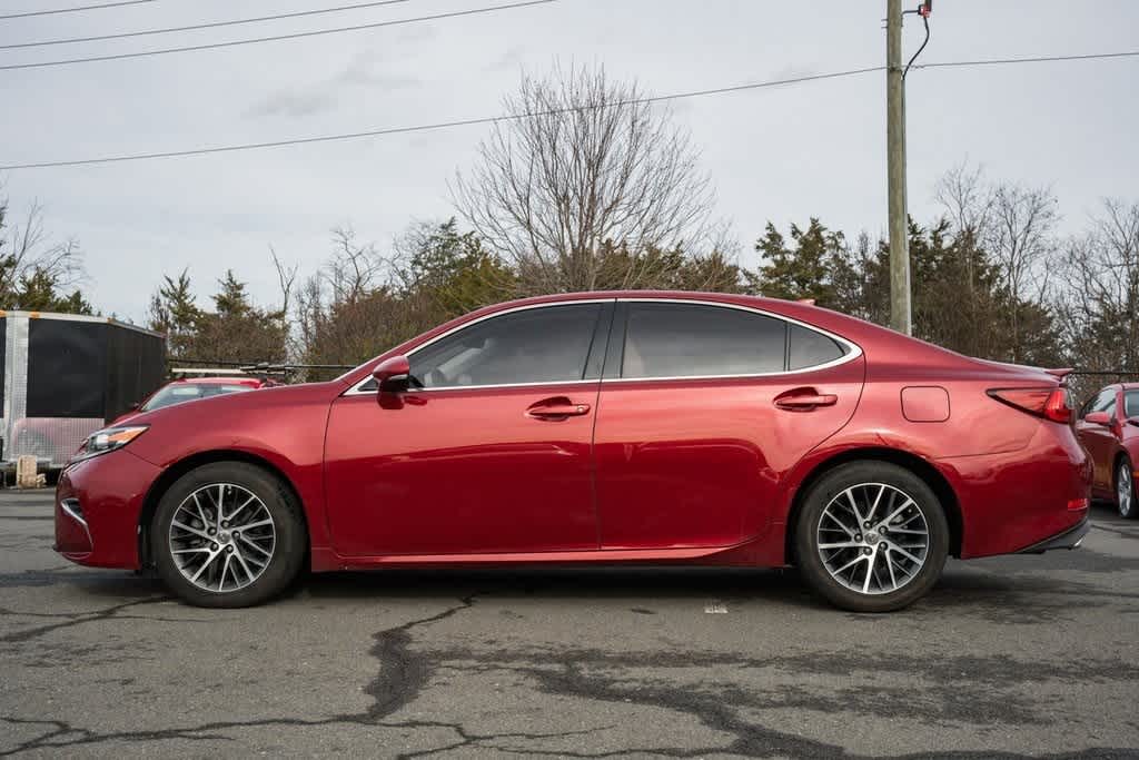 2016 Lexus ES 350  3