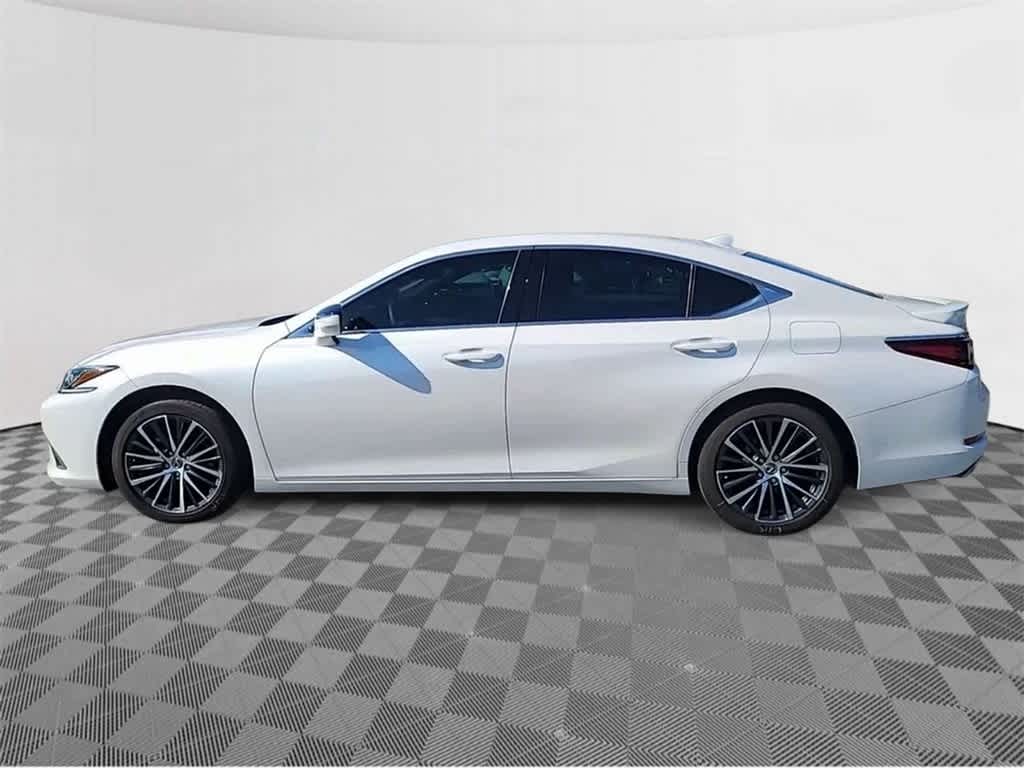 2022 Lexus ES  5