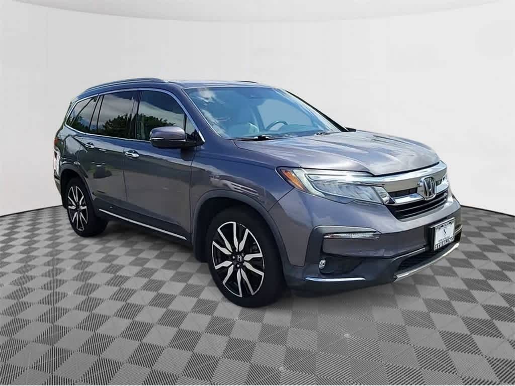 2019 Honda Pilot Touring 7-Passenger 2