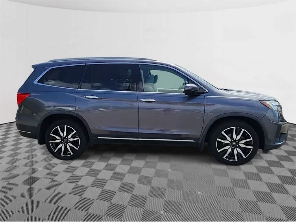 2019 Honda Pilot Touring 7-Passenger 9