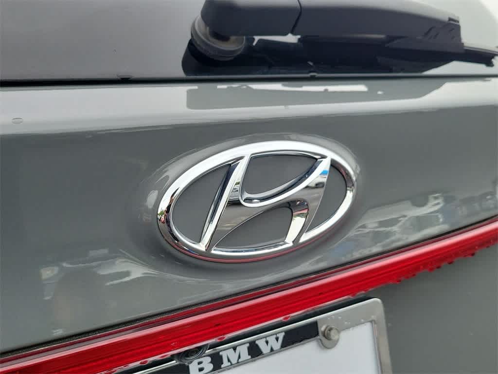 2021 Hyundai Santa Fe Calligraphy 23