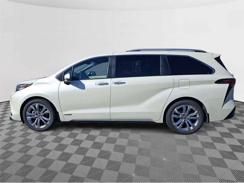 2021 Toyota Sienna Platinum 5