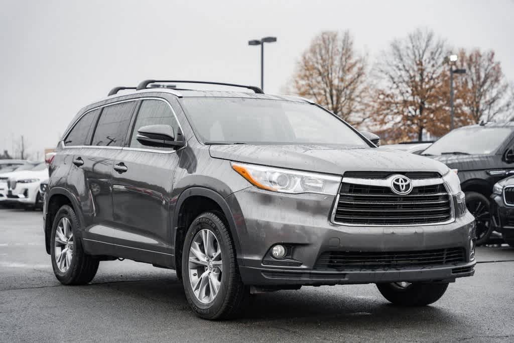 2015 Toyota Highlander XLE 3