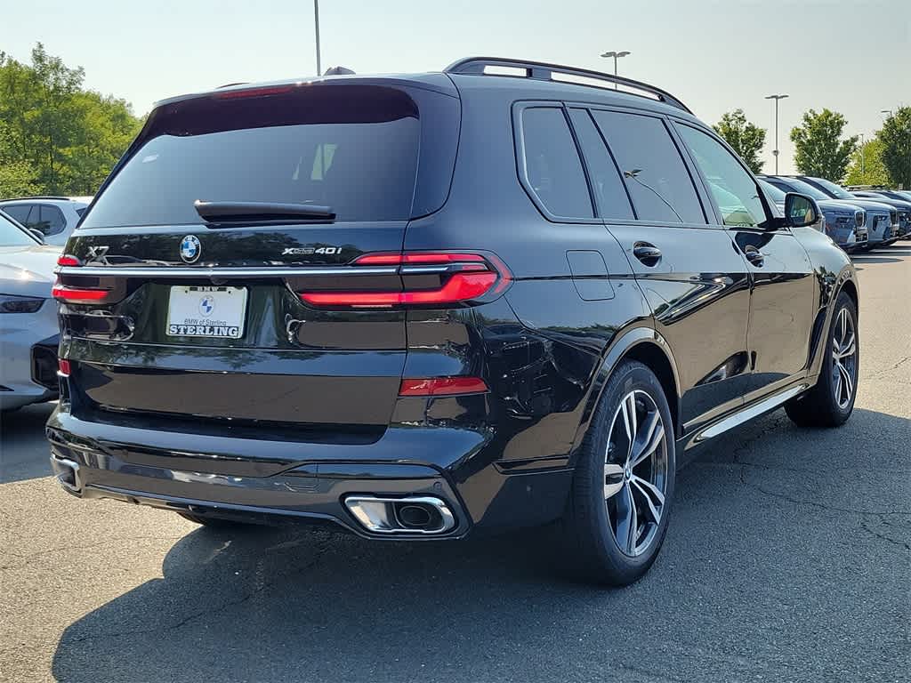 2025 BMW X7 xDrive40i 3