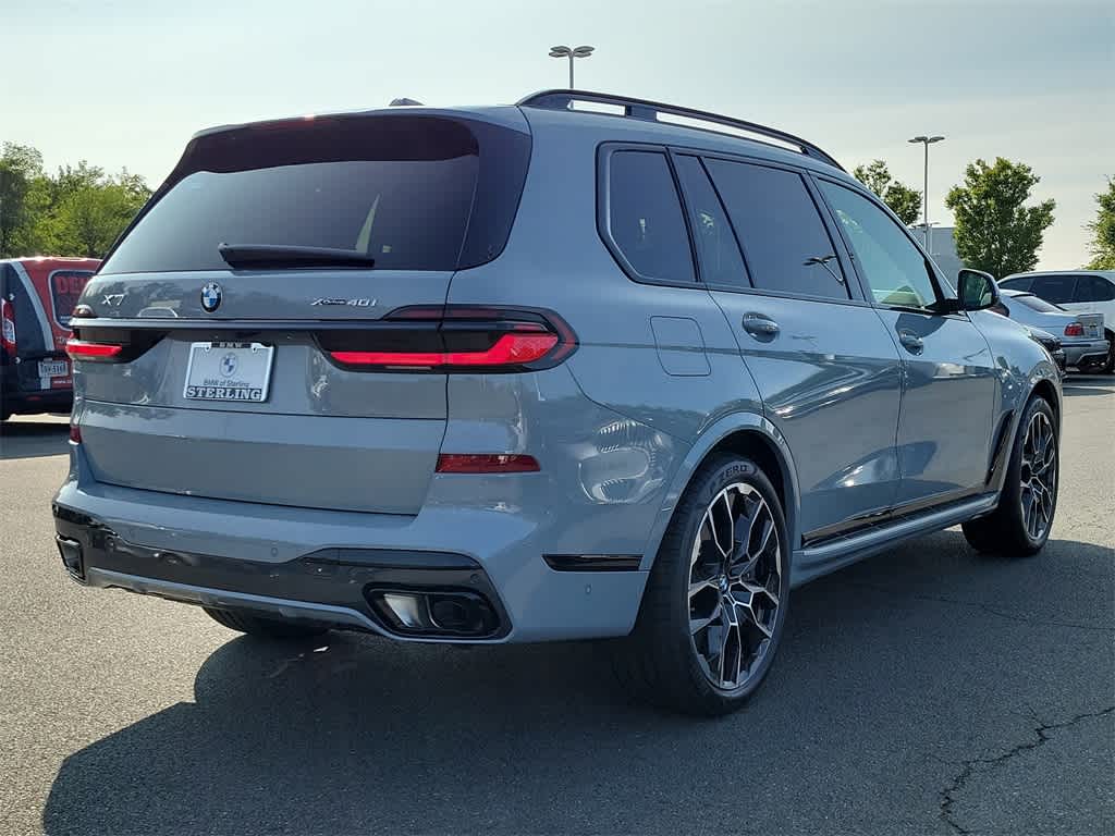 2025 BMW X7 xDrive40i 3