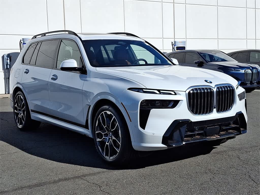 2025 BMW X7 xDrive40i 2